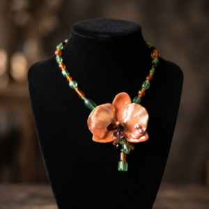 Freshwater pearl Necklaces